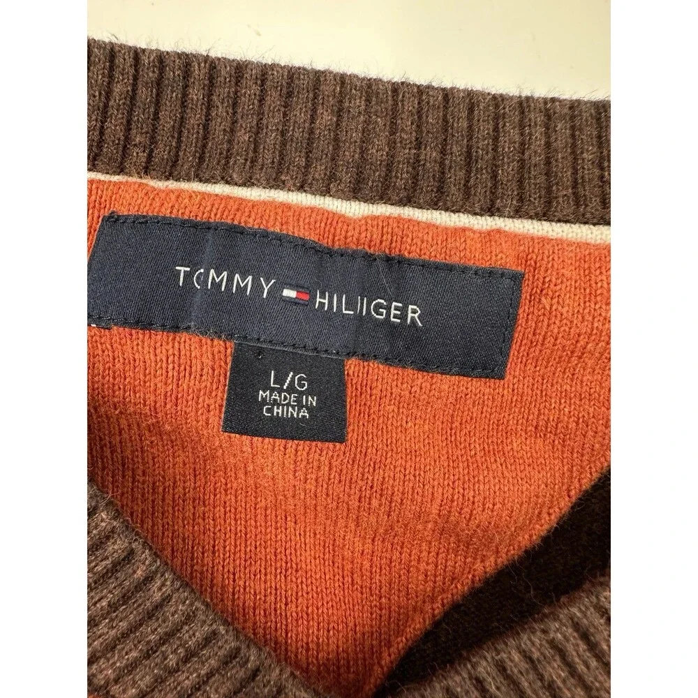 Vintage TOMMY HILFIGER MEN'S‎ PULLOVER Sweater Brown Orange Long Sleeve V-NECK
